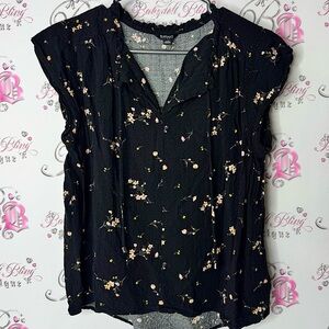 Buffalo David Bitton Black Ruffled Cap Sleeve Blouse floral flowers top large